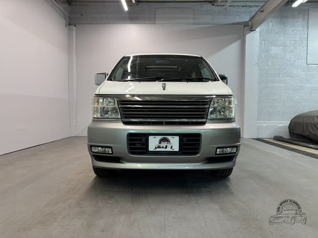 2001 Nissan Elgrand JDM car for sale — photo 6 of 25
