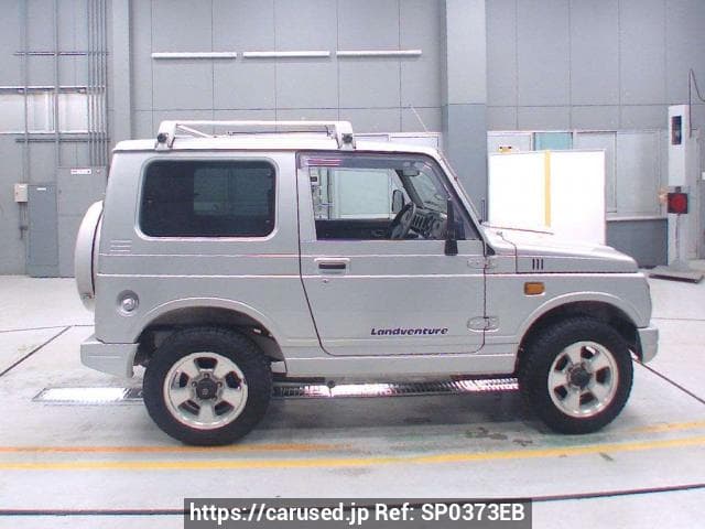 1998 Suzuki Jimny JDM car for sale — photo 3 of 3