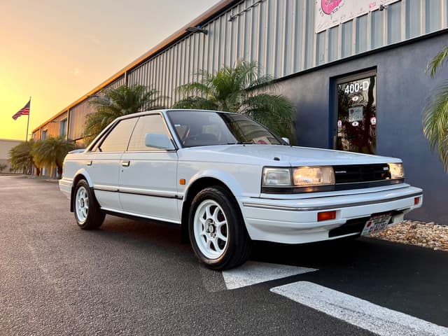 1987 Nissan Bluebird JDM car for sale — photo 21 of 25