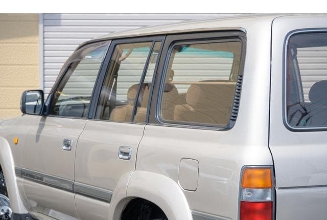 1992 Toyota Land Cruiser JDM car for sale — photo 14 of 25