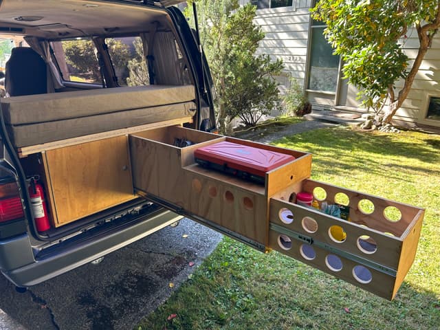 1994 Nissan Caravan JDM car for sale — photo 6 of 25