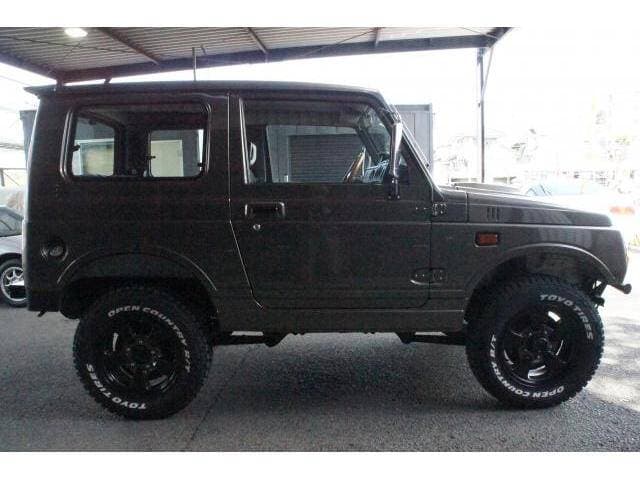 1996 Suzuki Jimny JDM car for sale — photo 4 of 20
