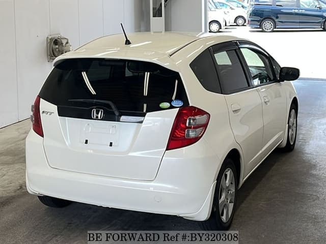 2010 Honda Fit JDM car for sale — photo 2 of 5