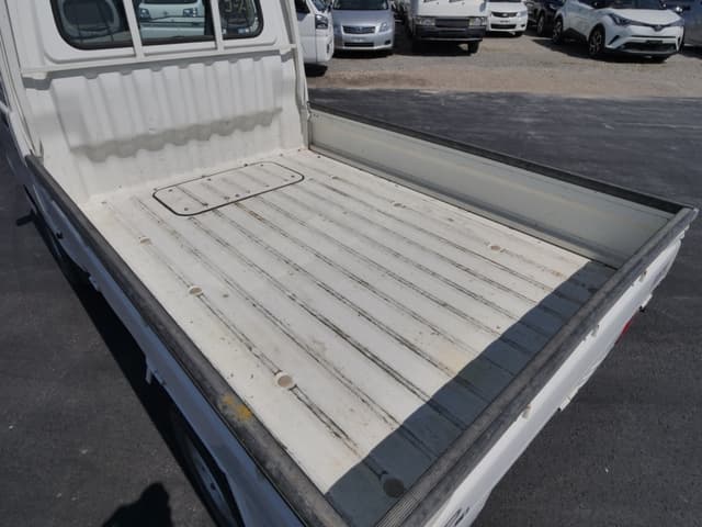2001 Daihatsu Hijet JDM car for sale — photo 15 of 25