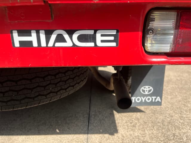 1995 Toyota HiAce JDM car for sale — photo 9 of 10