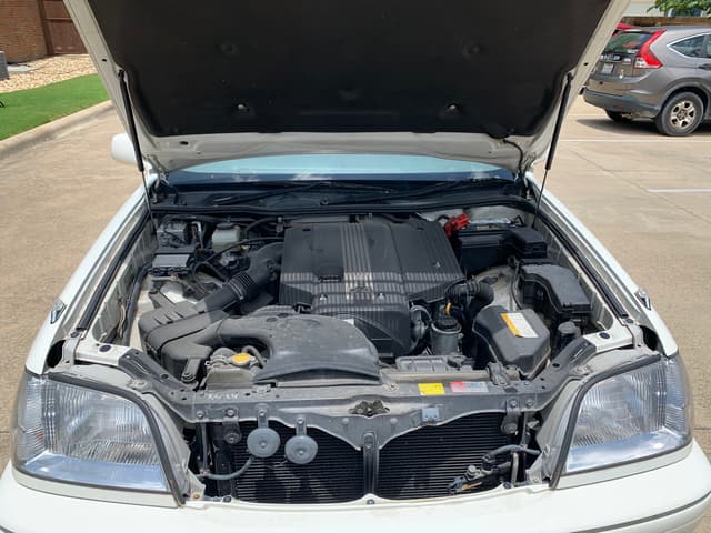 1999 Toyota Crown JDM car for sale — photo 15 of 16