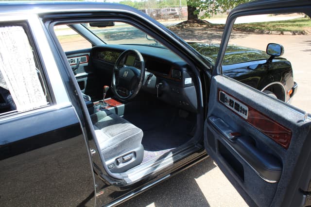 2000 Toyota Century JDM car for sale — photo 11 of 25