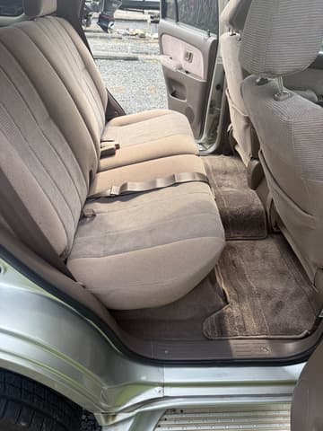 1998 Toyota Hilux Surf JDM car for sale — photo 16 of 25