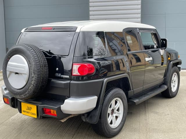 2012 Toyota Fj Cruiser JDM car for sale — photo 22 of 25