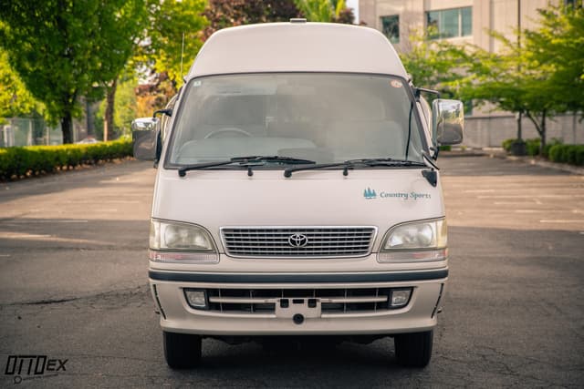1999 Toyota HiAce JDM car for sale — photo 5 of 25