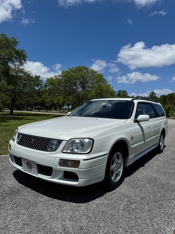 1999 Nissan Stagea JDM car for sale — photo 2 of 25