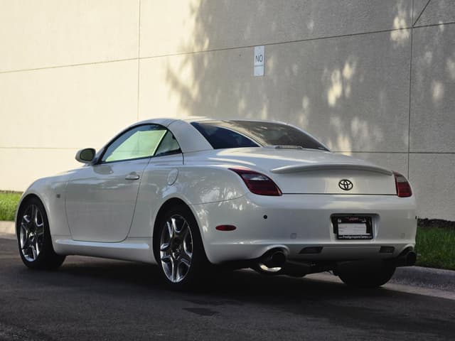 2001 Toyota Soarer JDM car for sale — photo 24 of 25