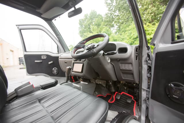 1997 Daihatsu Hijet JDM car for sale — photo 14 of 25