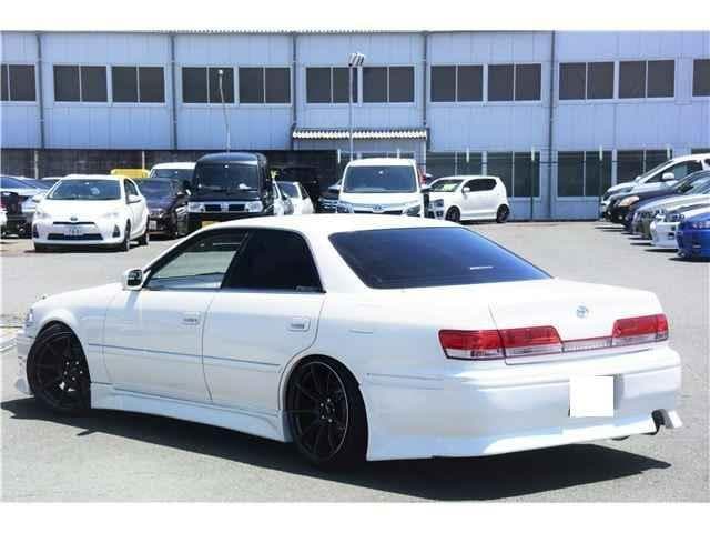 1998 Toyota Mark II JDM car for sale — photo 9 of 19