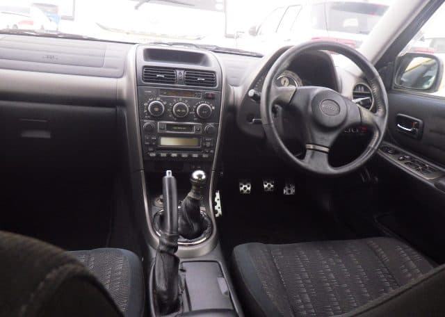 1998 Toyota Altezza JDM car for sale — photo 7 of 20