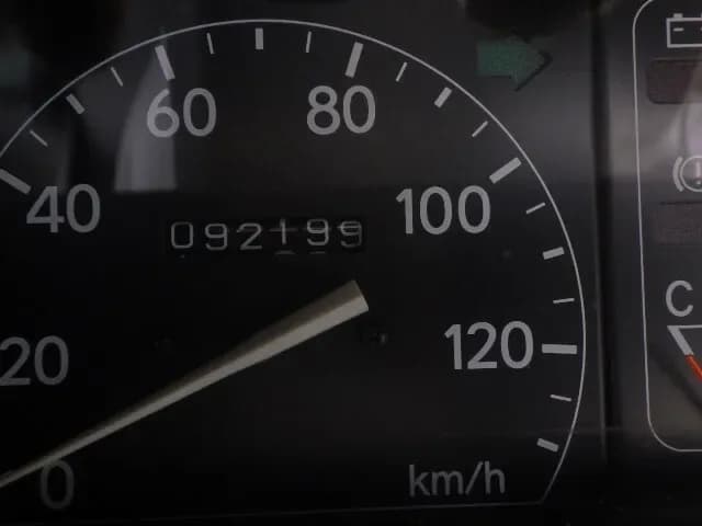 1993 Daihatsu Hijet JDM car for sale — photo 10 of 12
