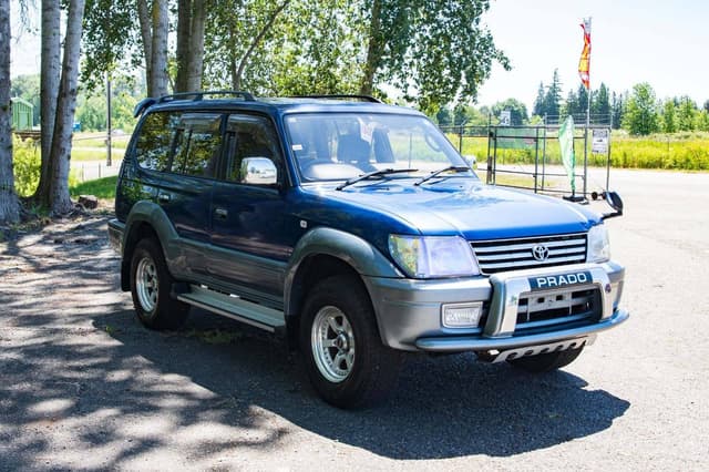 2001 Toyota Land Cruiser Prado JDM car for sale — photo 9 of 21