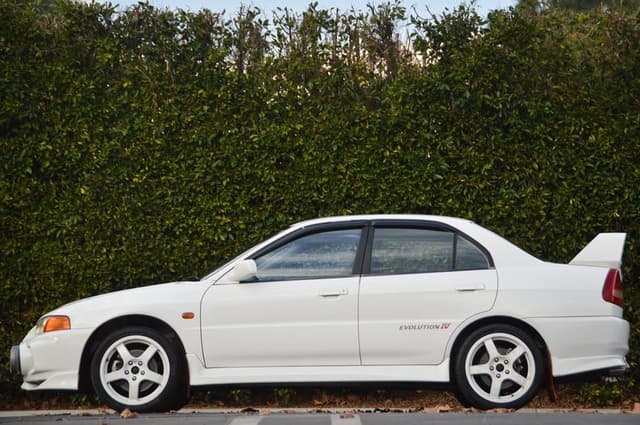 1996 Mitsubishi Lancer Evolution JDM car for sale — photo 4 of 25