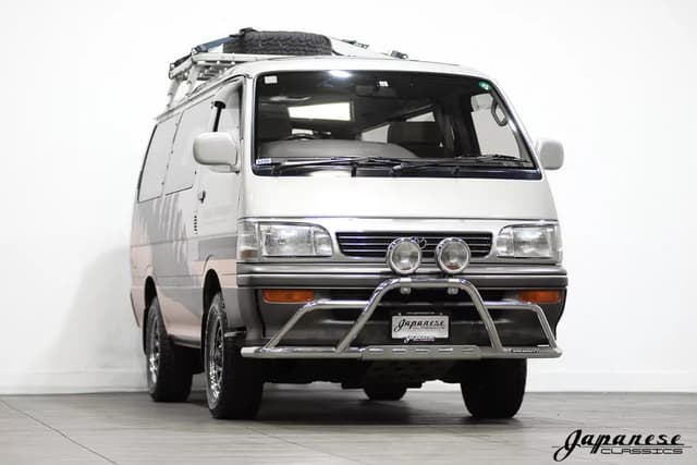 1995 Toyota HiAce JDM car for sale — photo 3 of 25