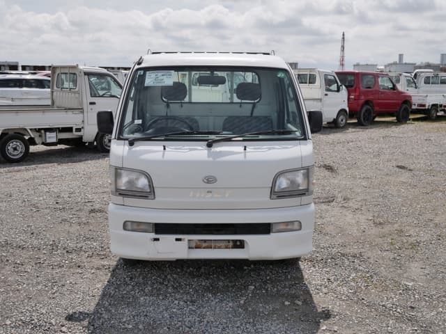 2002 Daihatsu Hijet JDM car for sale — photo 2 of 25