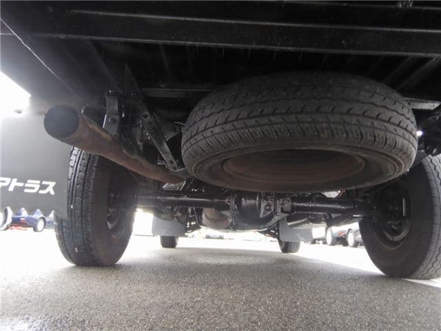 1997 Nissan Atlas JDM car for sale — photo 25 of 25