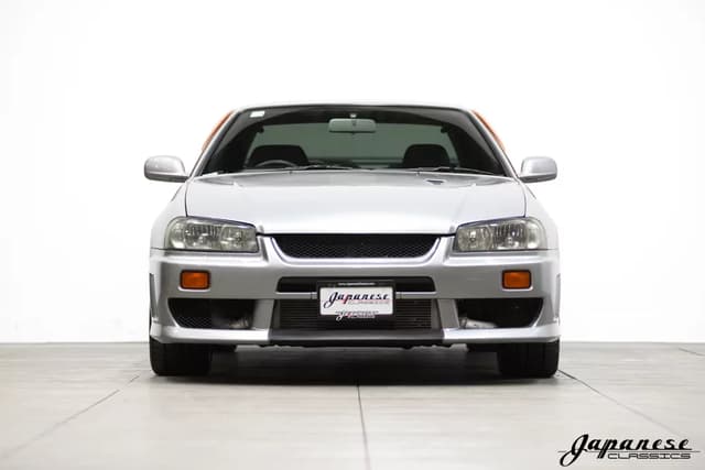 1998 Nissan Skyline JDM car for sale — photo 2 of 25