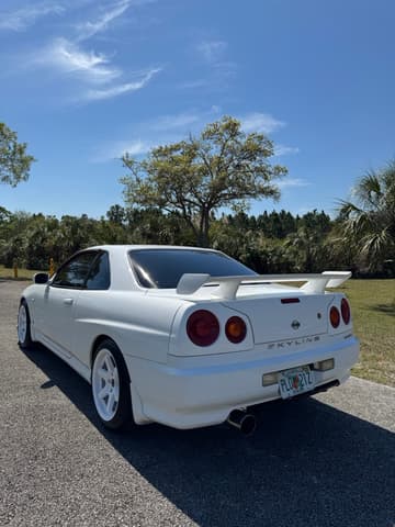 1998 Nissan Skyline JDM car for sale — photo 11 of 25