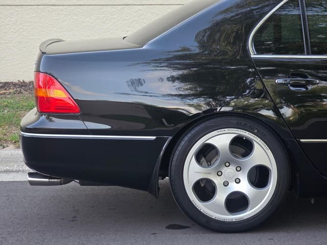 2000 Toyota Celsior JDM car for sale — photo 12 of 25