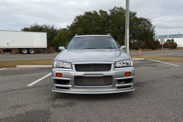 2000 Nissan Stagea JDM car for sale — photo 13 of 17