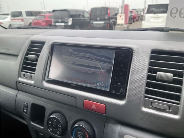 2008 Toyota HiAce JDM car for sale — photo 23 of 25
