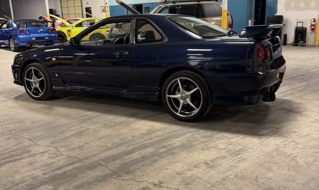 2000 Nissan Skyline JDM car for sale — photo 15 of 25
