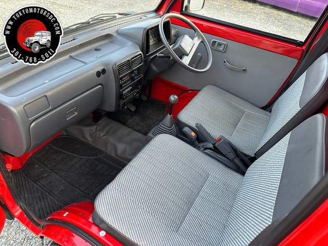 1993 Daihatsu Hijet JDM car for sale — photo 9 of 10