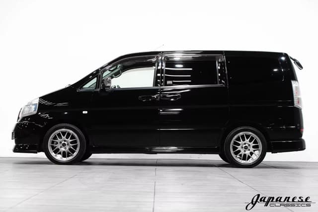 2000 Nissan Serena JDM car for sale — photo 4 of 25