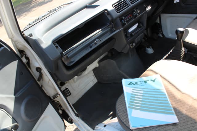 1993 Honda Acty JDM car for sale — photo 18 of 25