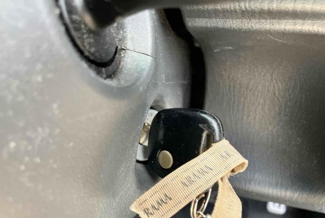 2010 Suzuki Jimny JDM car for sale — photo 6 of 9
