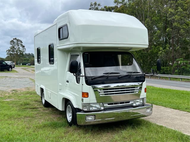 1999 Toyota Dyna JDM car for sale — photo 3 of 21