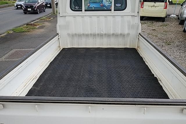 2007 Daihatsu Hijet JDM car for sale — photo 10 of 25