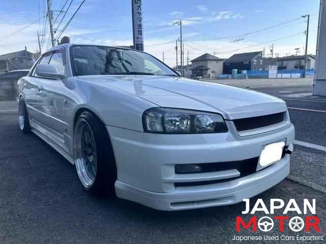 1998 Nissan Skyline JDM car for sale — photo 3 of 8