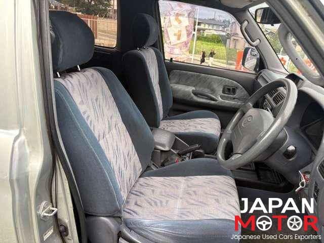 1999 Toyota Land Cruiser Prado JDM car for sale — photo 7 of 9