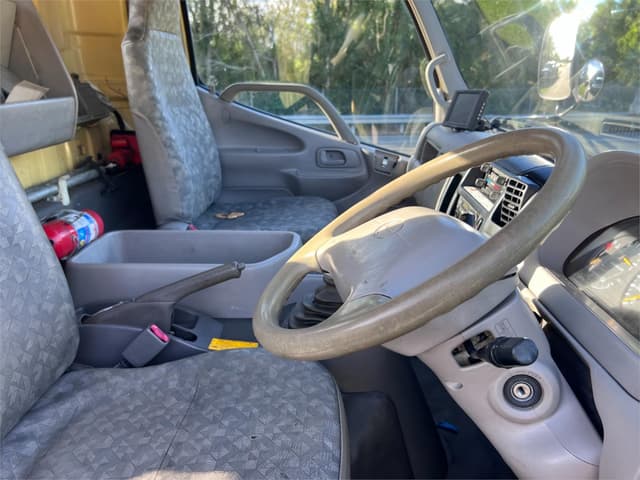 2010 Toyota Dyna JDM car for sale — photo 15 of 16