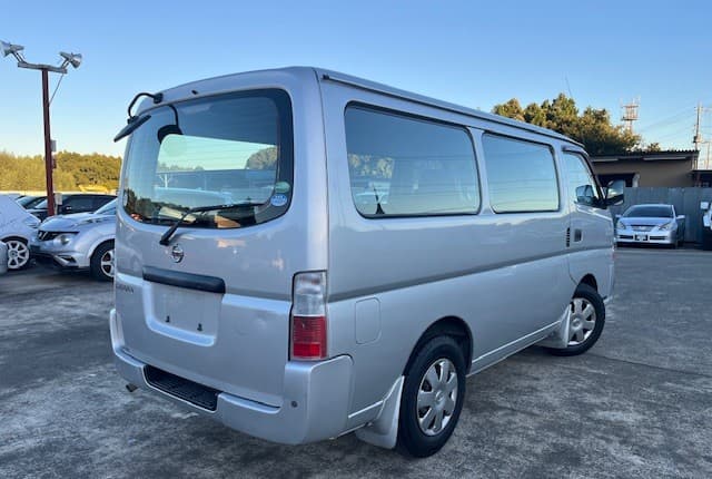 2012 Nissan Caravan JDM car for sale — photo 2 of 25