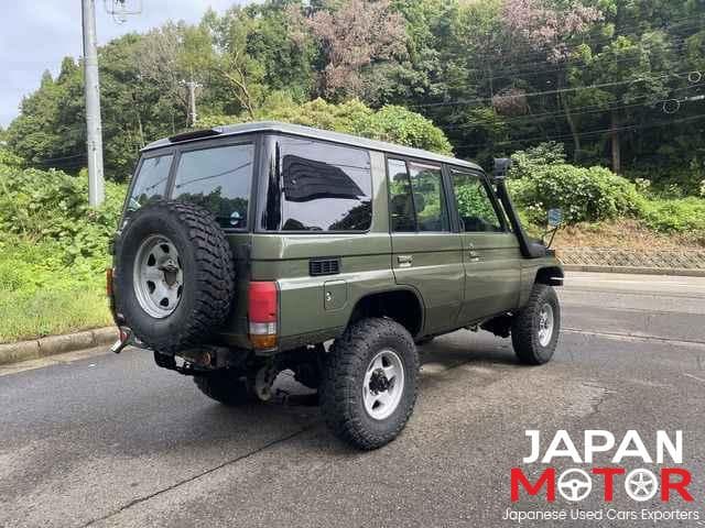 1998 Toyota Land Cruiser JDM car for sale — photo 3 of 9