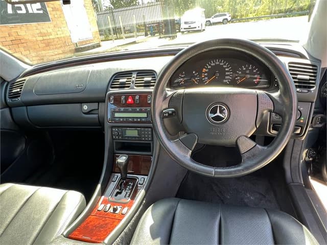 1998 Mercedes-Benz JDM car for sale — photo 14 of 17
