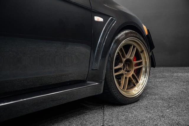 2007 Mitsubishi Lancer Evolution JDM car for sale — photo 15 of 19