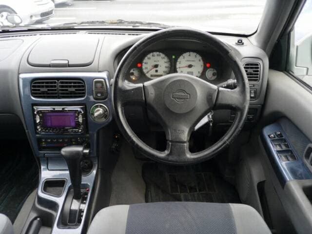 1999 Nissan Terrano JDM car for sale — photo 5 of 8