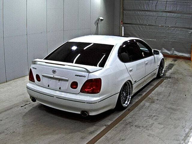 2001 Toyota Aristo JDM car for sale — photo 2 of 7