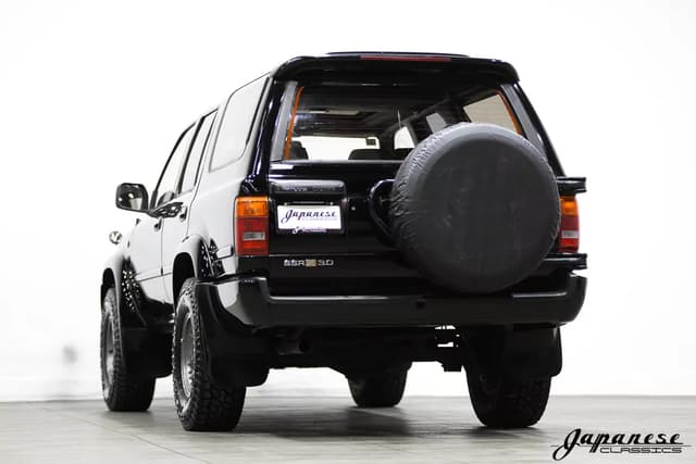 1994 Toyota Hilux Surf JDM car for sale — photo 6 of 25