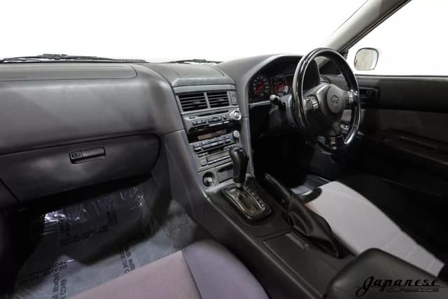 1998 Nissan Skyline JDM car for sale — photo 9 of 25