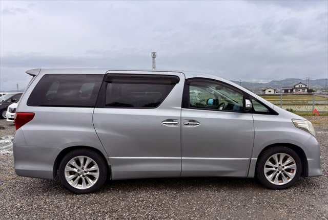 2009 Toyota Alphard JDM car for sale — photo 7 of 25