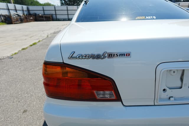 1997 Nissan Laurel JDM car for sale — photo 11 of 20